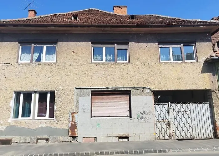 Old Town Cozy Flat